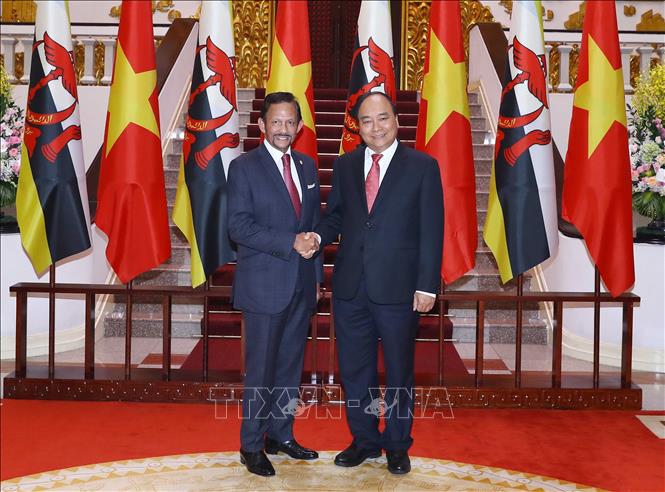Thủ tướng Nguyễn Xuân Phúc hội kiến Quốc vương Brunei Sultan Haji Hassanal Bolkiah